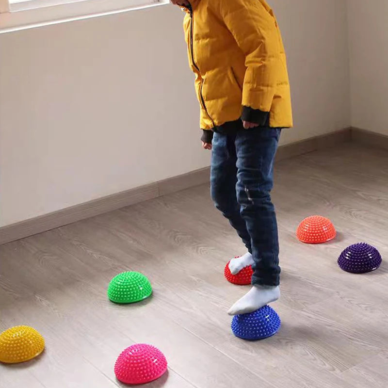 Le Kit Parcours Motricité :  Stimulez l'Équilibre et la Coordination avec des Demi-Sphères Sensorielles🤸‍♀️🌈 Lot de 3 ou 5