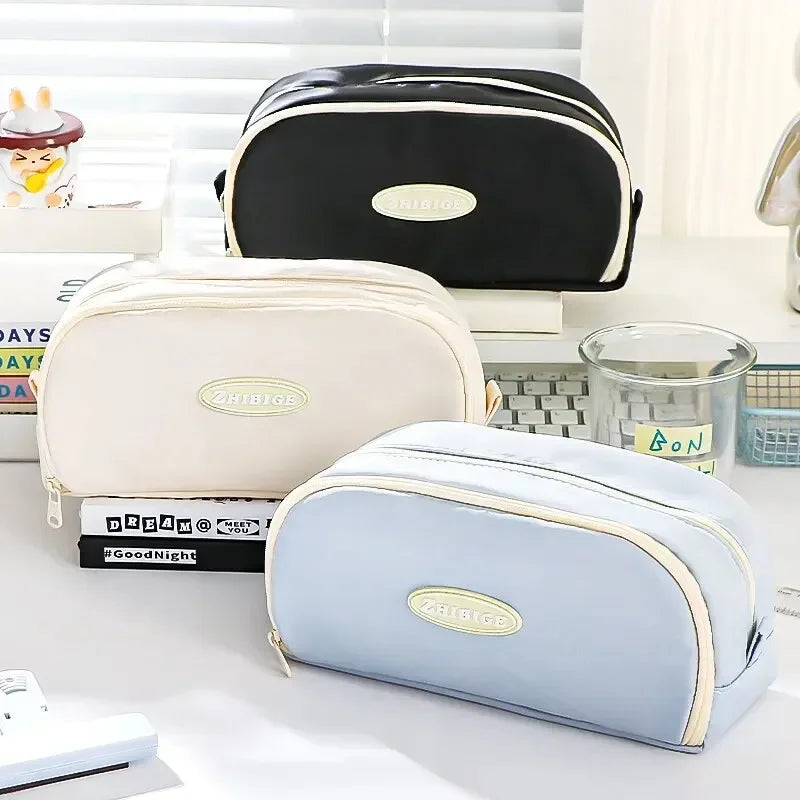 Trousse Scolaire à 2 Compartiments - Organisation Facile 🖊️