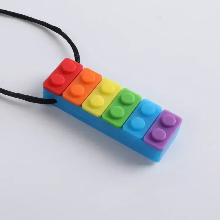 Fidget Toys - Collier Anti Stress à Mordiller en Silicone en Forme de Brique 🧱
